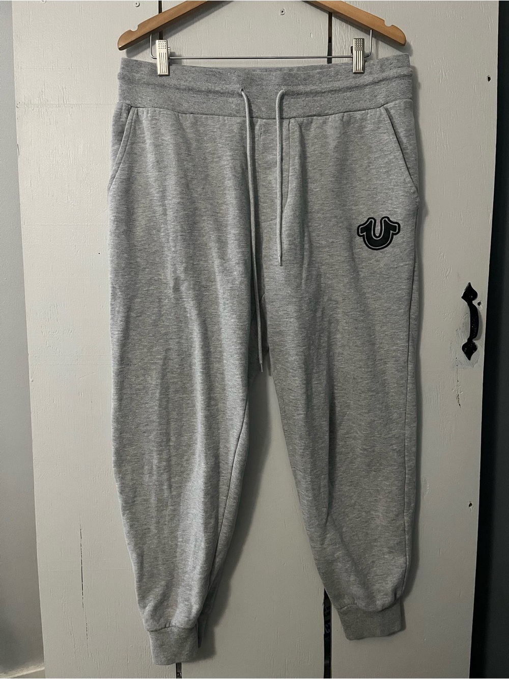 True Religion Mens Gray Fleece Core Jogger
Pants Drawstring Elastic Waist Medium